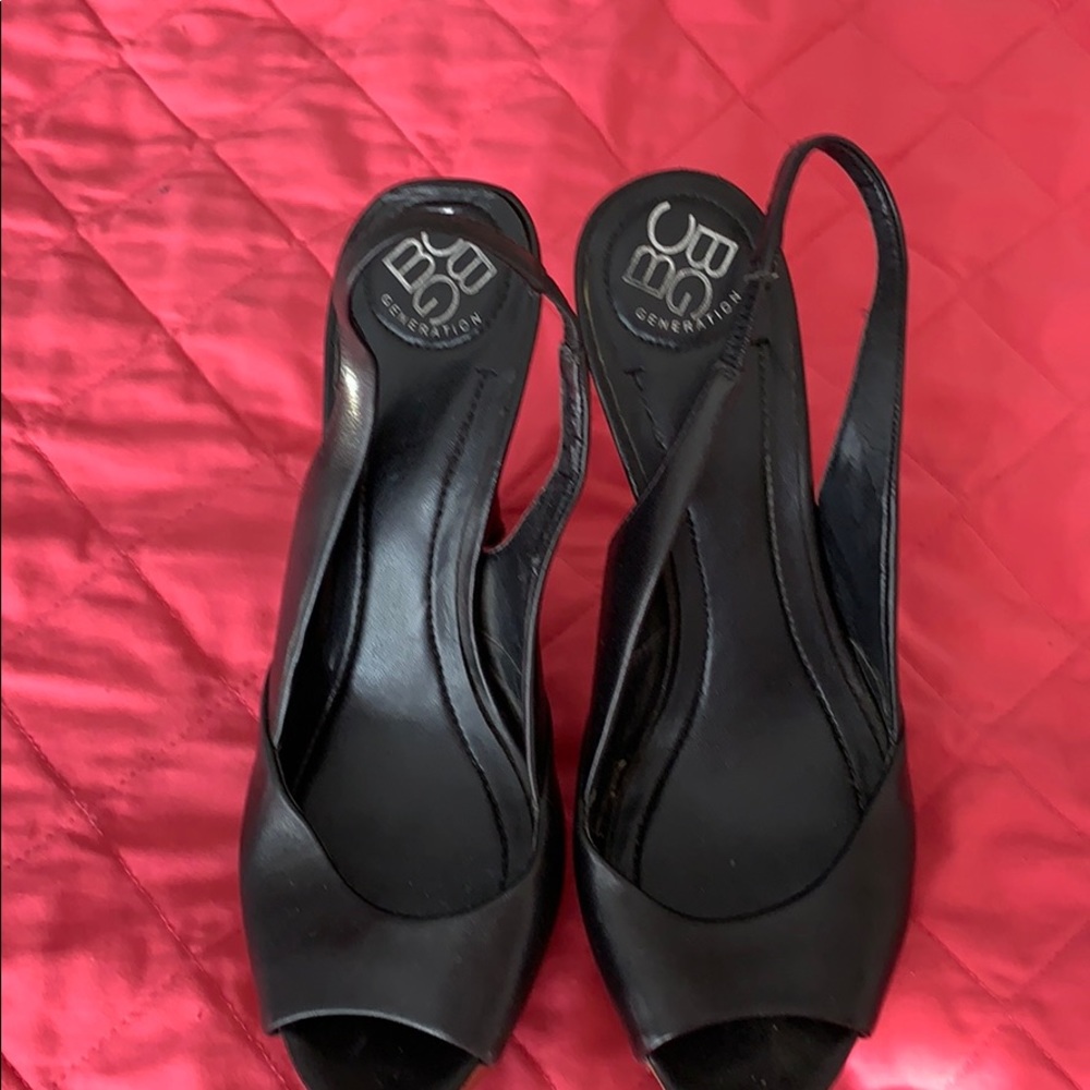 BCBG GENERATION open toe black hills
